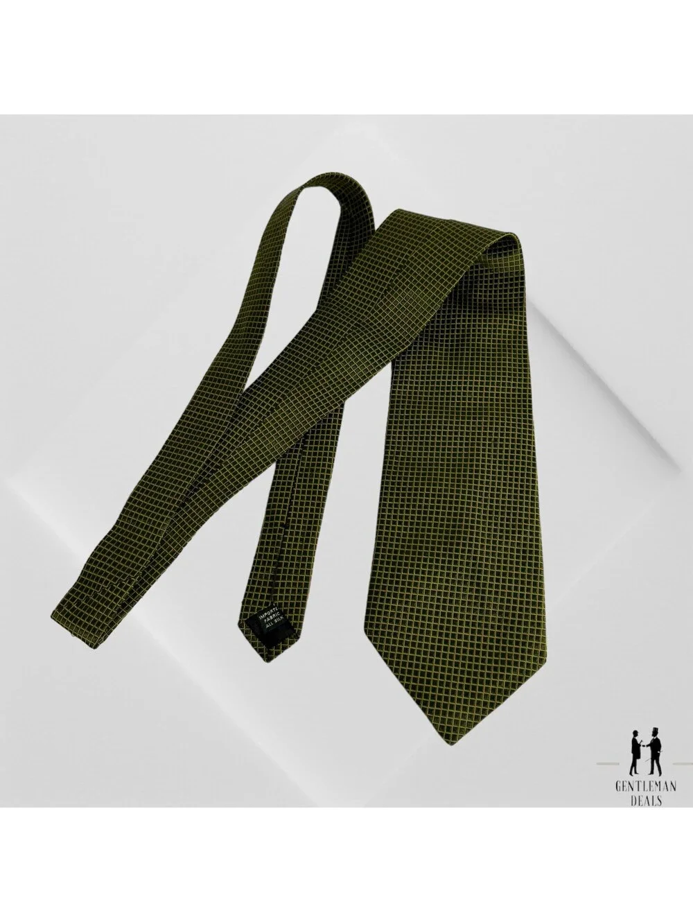 Bert Pulitzer neckties measurements